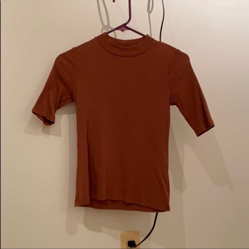 Uniqlo ribbed tip